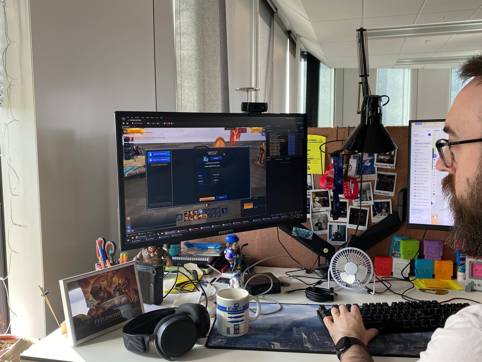Изображение из объявления Steam